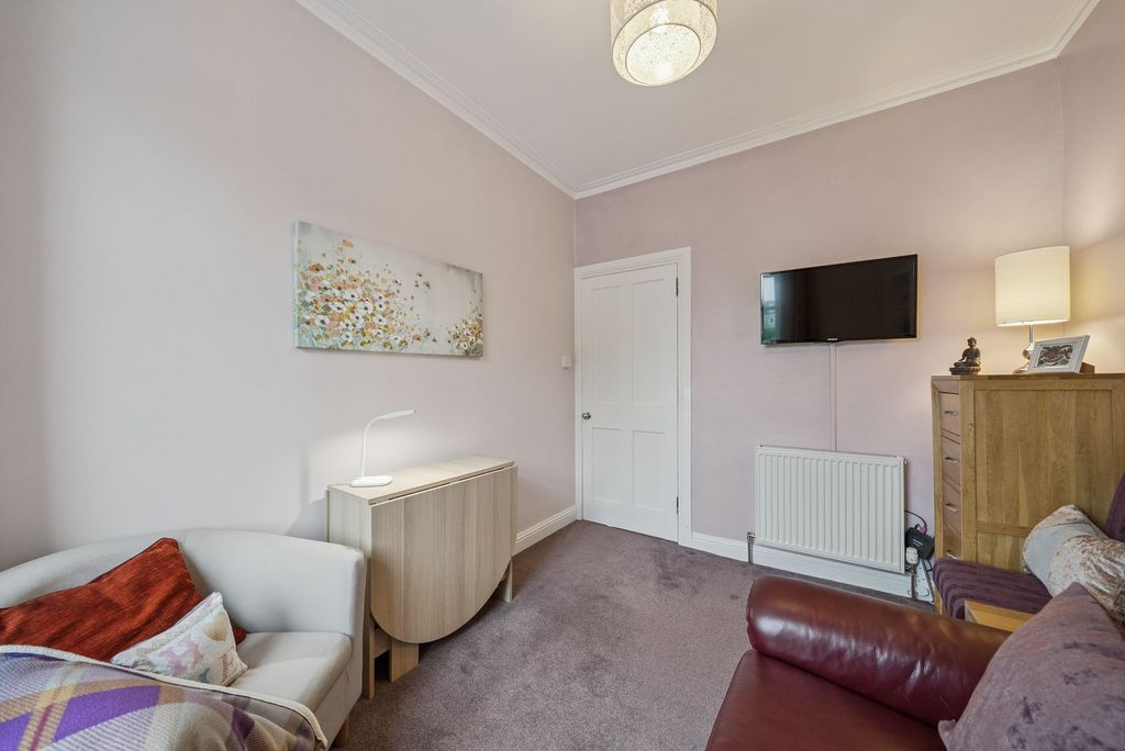 Additional image 10 of 2 bed flat for saleJames Street, Helensburgh G84