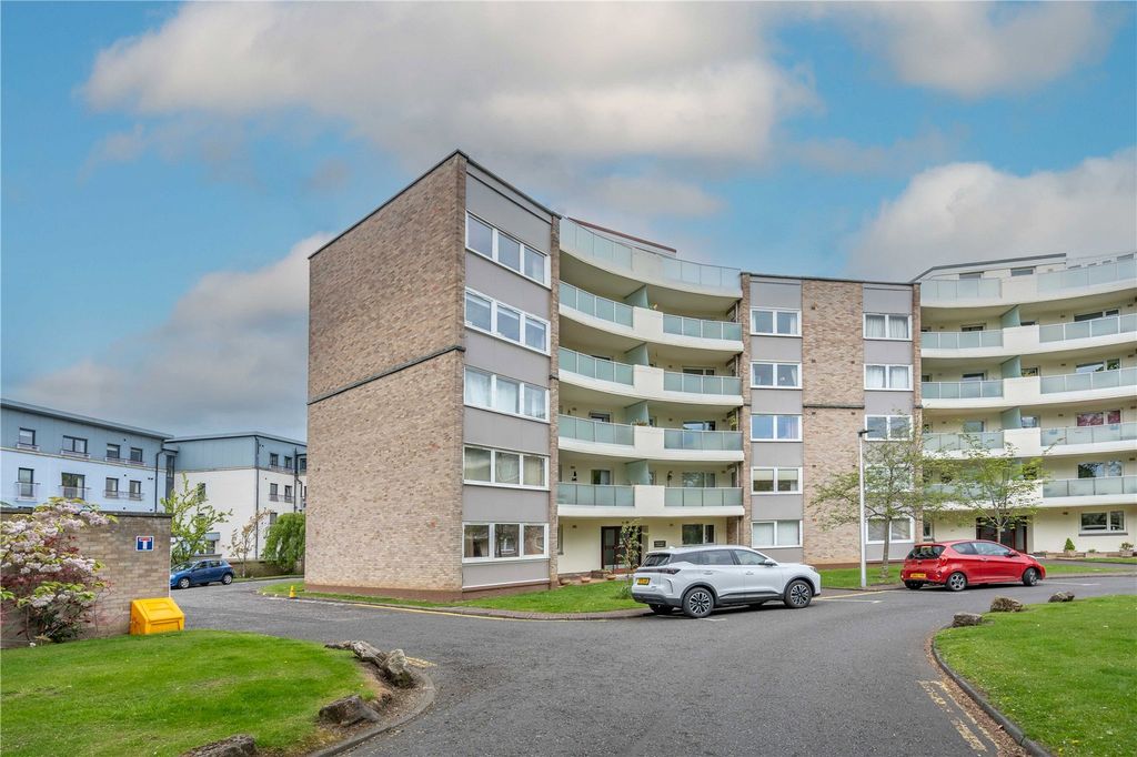 Additional image 3 of 2 bed flat for sale11 Barnton Court, Barnton, Edinburgh EH4