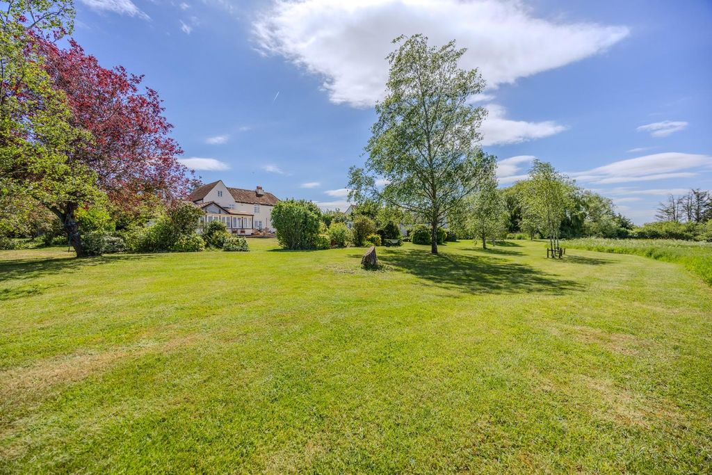Additional image 6 of 4 bed detached house for saleGreat Burches Road, Benfleet SS7