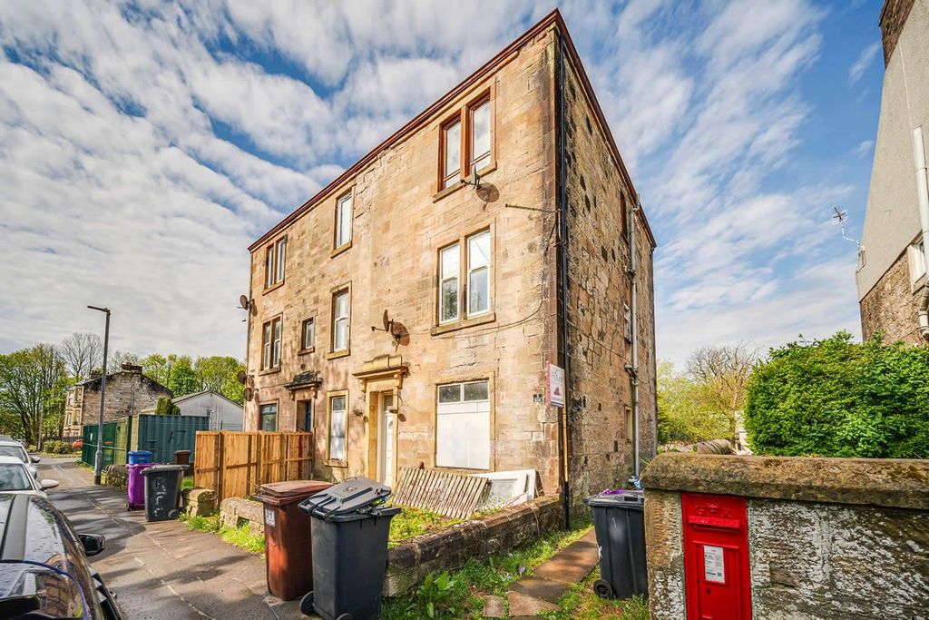 Additional image 9 of 3 bed flat for sale8, Knoxville Road, Kilbirnie KA257Eb KA25