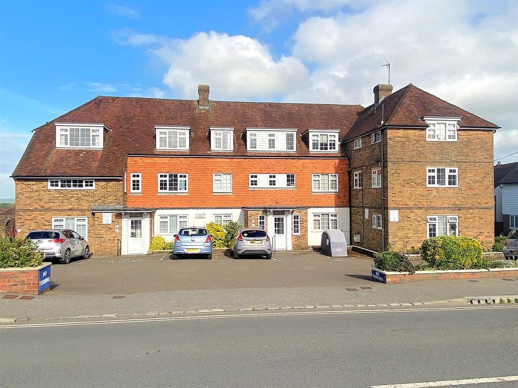 2 bed flat for saleMount Street, Battle TN33