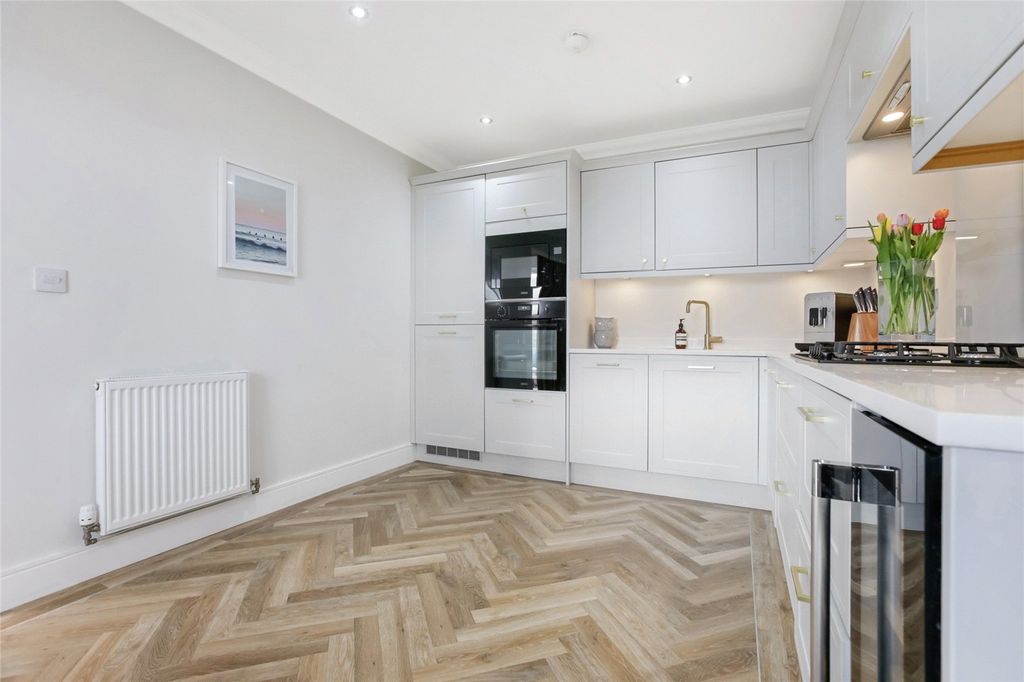 Additional image 7 of 4 bed detached house for saleStewart Gardens, Airdrie, North Lanarkshire ML6