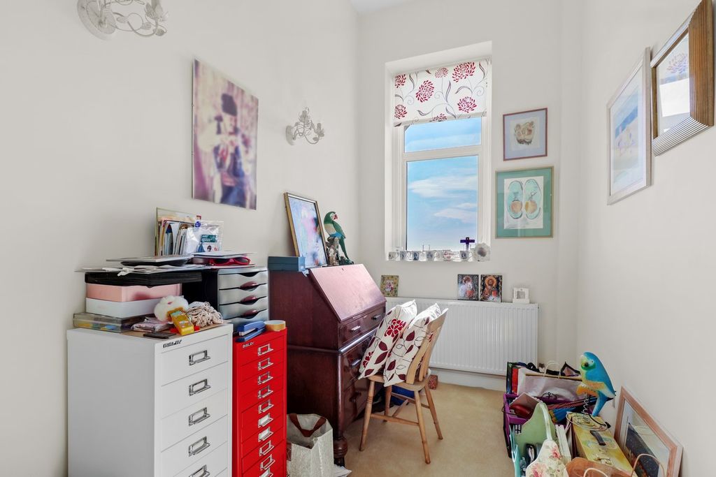 Additional image 15 of 4 bed flat for saleKnole Road, Bexhill-On-Sea TN40