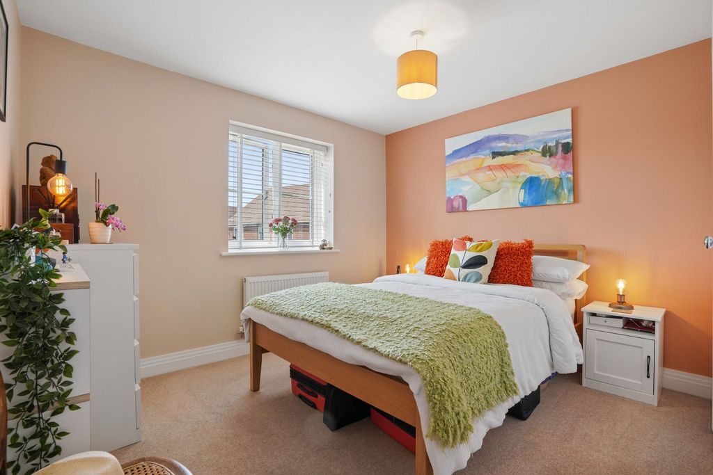 Additional image 10 of 3 bed semi-detached house for saleShergold Road, Bampton OX18