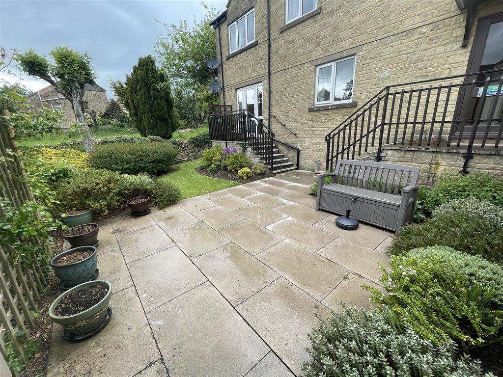 Additional image 6 of 1 bed property for saleWyvern Court, Crewkerne TA18