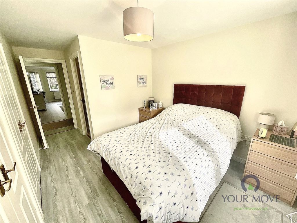 Additional image 4 of 2 bed flat for saleStratford Gardens, Bromsgrove, Worcestershire B60