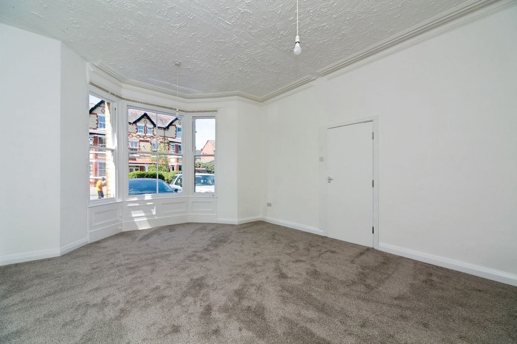 Additional image 14 of 3 bed flat for saleMostyn Road, Colwyn Bay, Conwy LL29