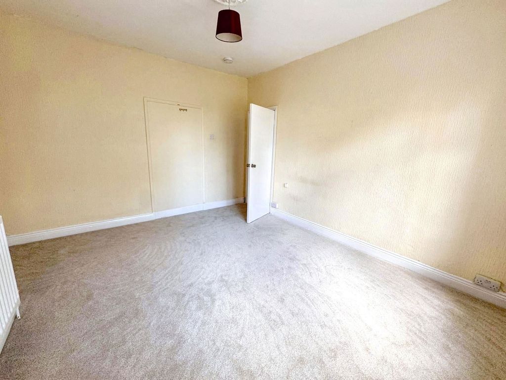 Additional image 10 of 3 bed flat for saleAlexandra Road, Ashington NE63