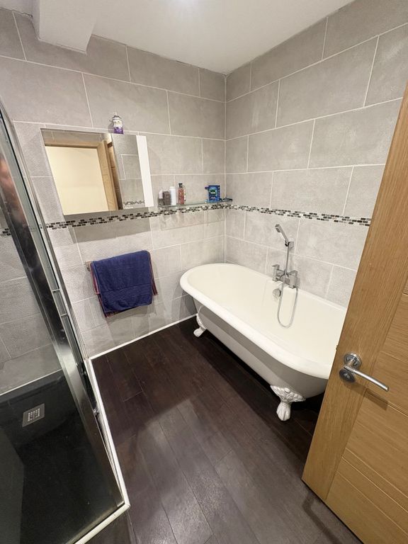 Additional image 10 of 3 bed flat for saleAshburnham Road, Bedford, Bedfordshire MK40