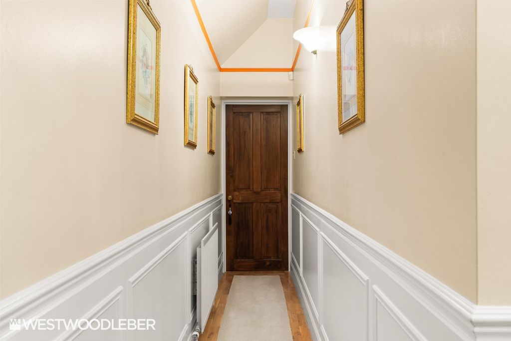 Additional image 28 of 4 bed detached house for saleStation Road, Broxbourne EN10