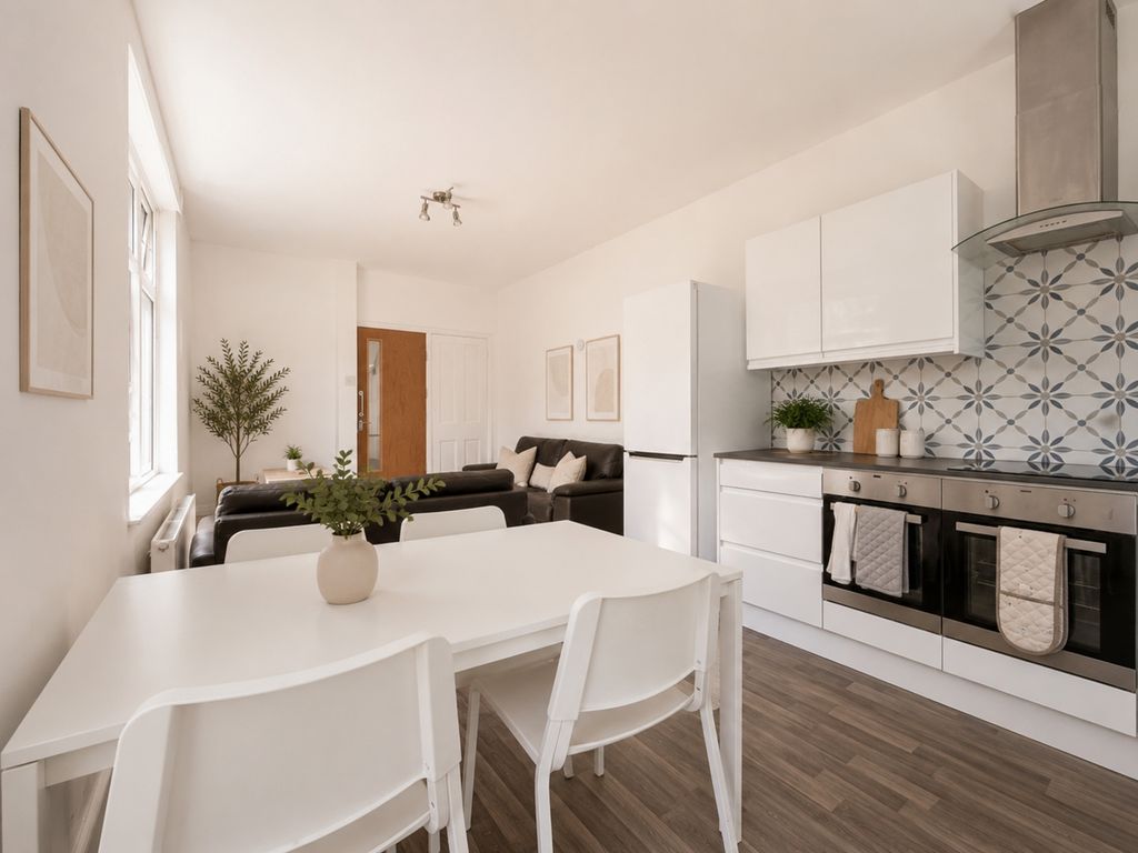 Additional image 2 of 5 bed terraced house for saleMackintosh Place, Roath CF24
