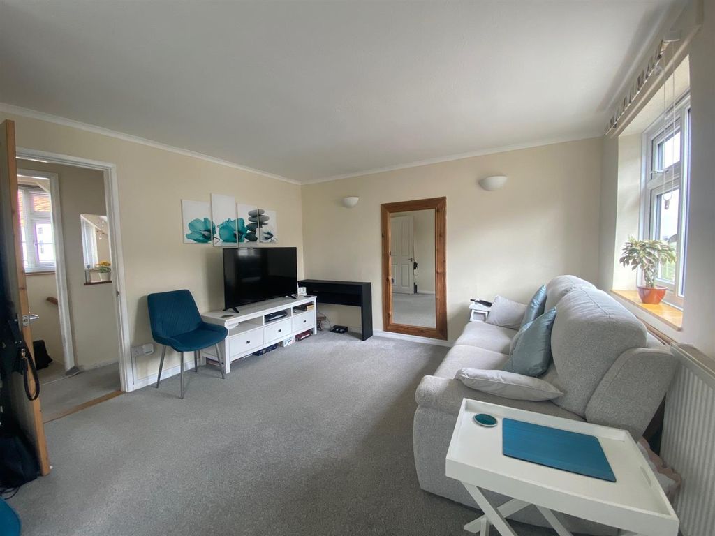 Additional image 2 of 2 bed flat for saleMount Street, Battle TN33