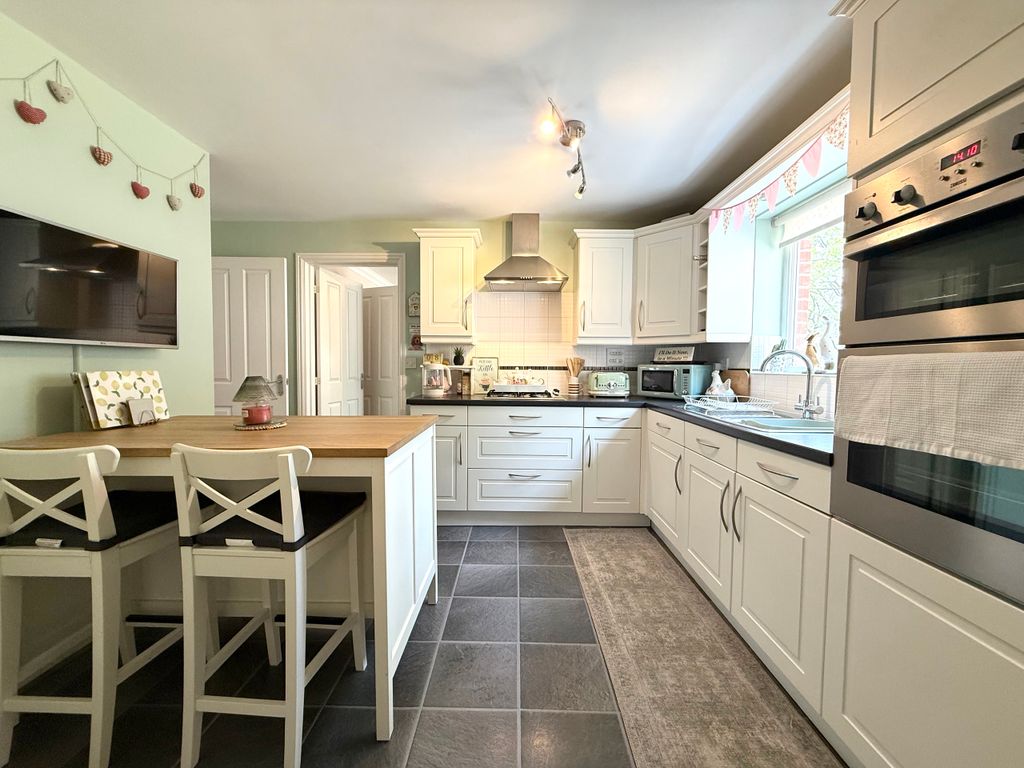 Additional image 6 of 4 bed detached house for saleGlas Y Gors, Cwmbach, Aberdare, Rhondda Cynon Taf CF44