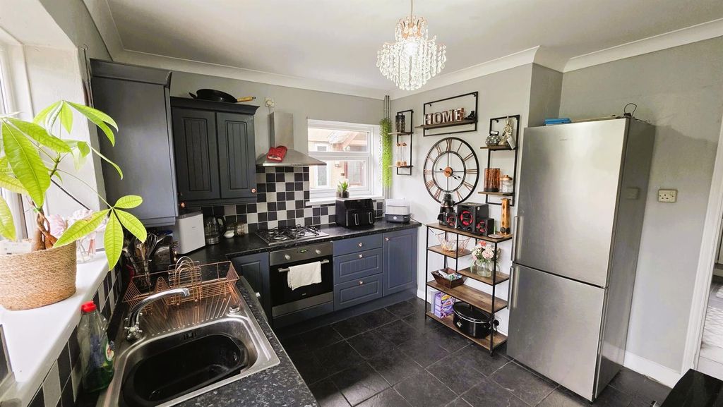 Additional image 8 of 4 bed semi-detached house for saleSchool Road, Llanelli SA15
