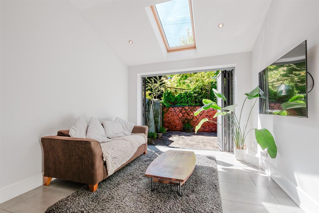 Additional image 16 of 4 bed terraced house for saleOxford Road, Altrincham WA14