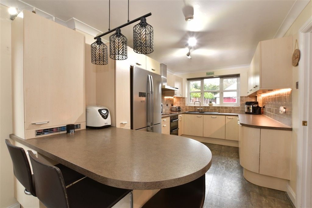 Additional image 7 of 4 bed detached house for saleHornbeam Way, Laindon, Basildon, Essex SS15