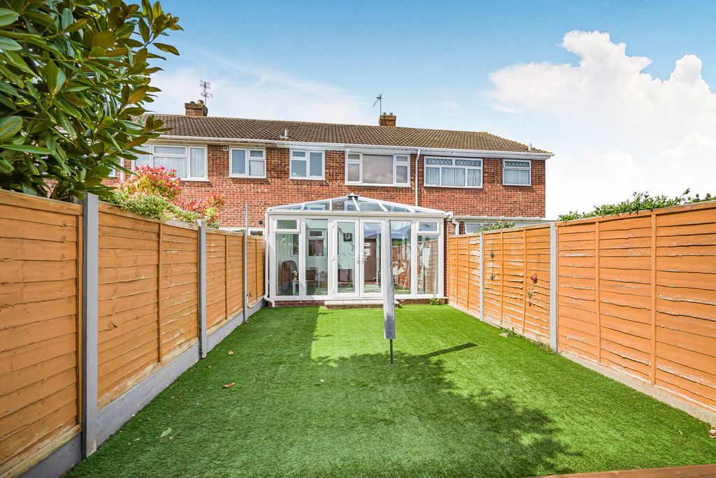 Additional image 4 of 3 bed terraced house for saleRed Lodge Road, Bexley DA5