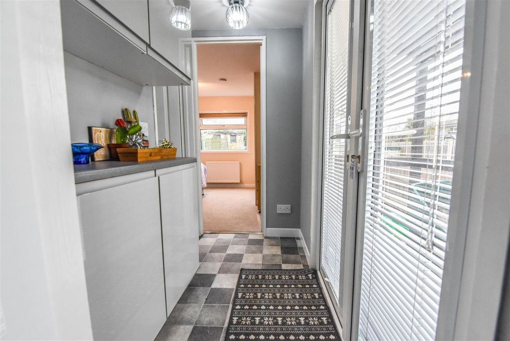 Additional image 11 of 1 bed mobile/park home for saleBerkeley Vale Park, Berkeley GL13