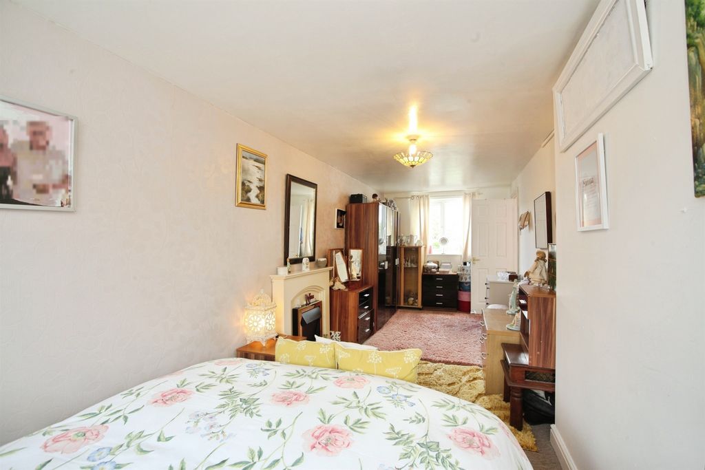Additional image 8 of 4 bed detached house for saleEast Avenue, Bedwas, Caerphilly CF83