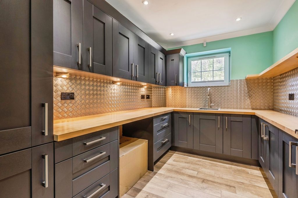 Additional image 11 of 6 bed detached house for saleWavering Down Rise, Shute Shelve, Axbridge BS26