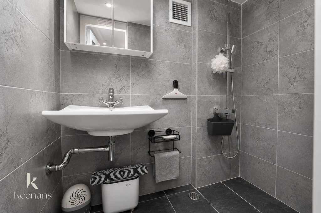 Additional image 13 of 4 bed semi-detached house for saleTong Lane, Bacup OL13