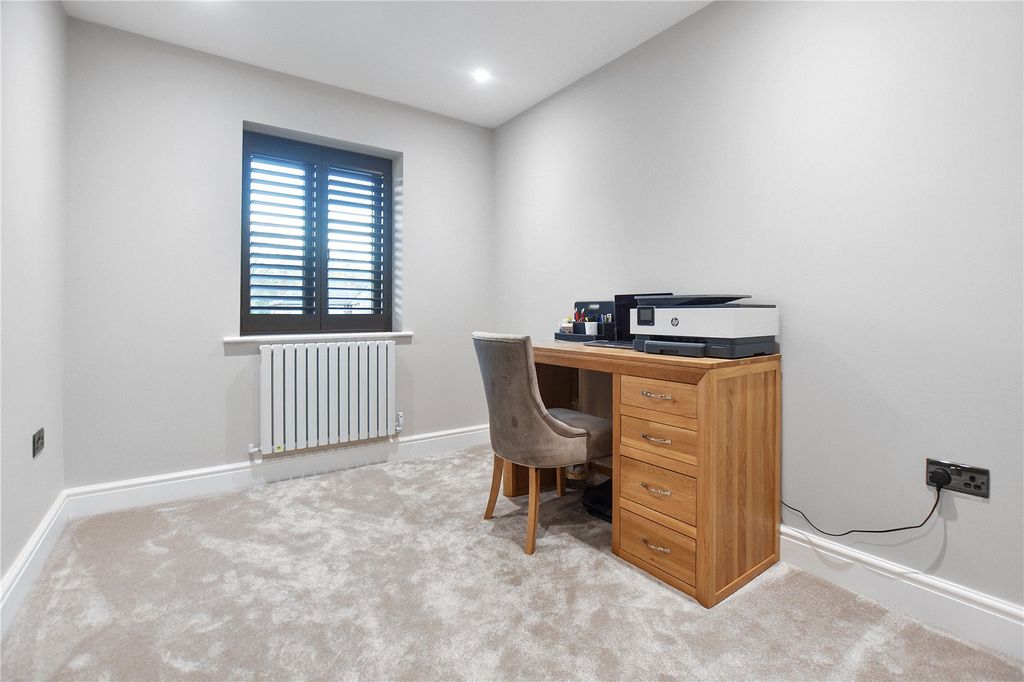 Additional image 22 of 5 bed bungalow for saleWoodlands Park, Bexley, Kent DA5