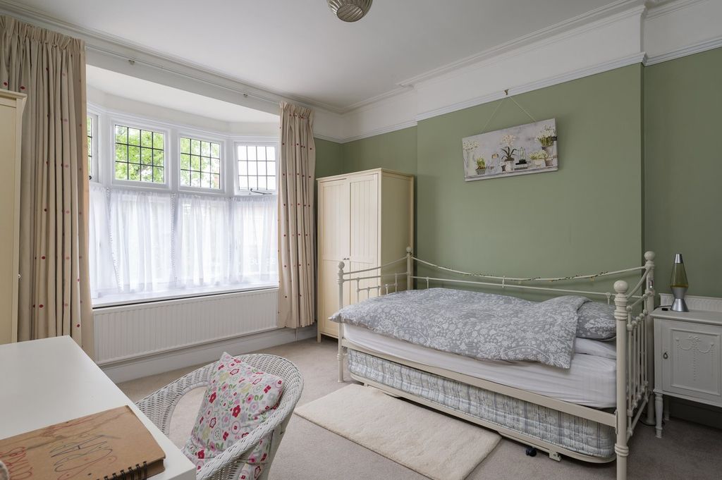 Additional image 25 of 7 bed detached house for saleKimbolton Road, Bedford MK40