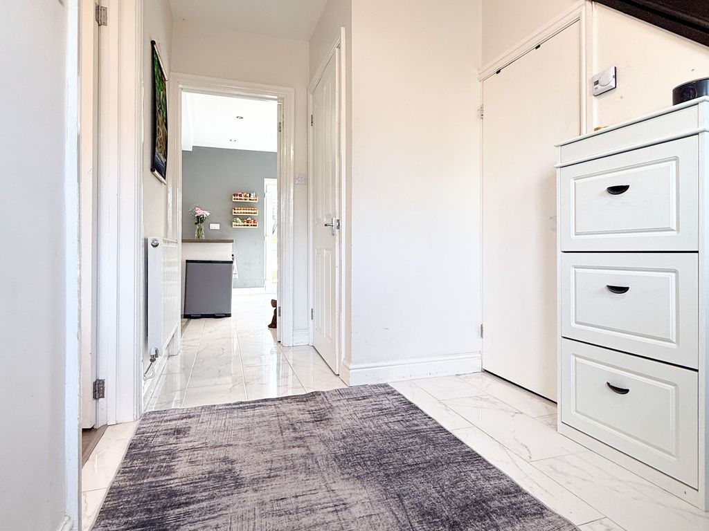 Additional image 15 of 4 bed semi-detached house for saleSycamore Avenue, Newport NP19