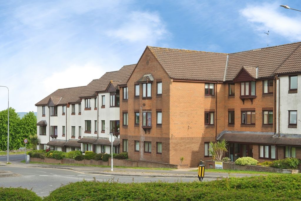 Additional image 2 of 2 bed flat for saleTanners Court, Thornbury BS35
