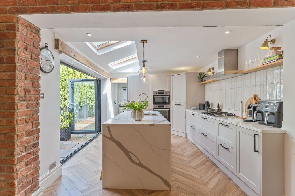 Additional image 9 of 4 bed semi-detached house for saleFields Park Avenue, Newport NP20