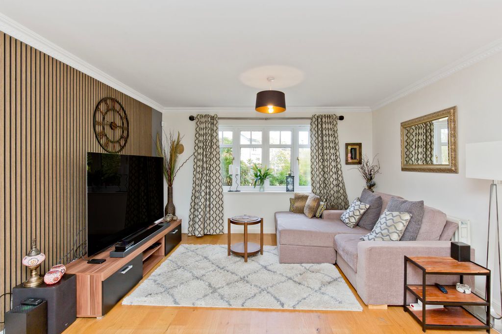 Additional image 5 of 5 bed detached house for sale24 Ravelrig Gait, Balerno, Edinburgh EH14