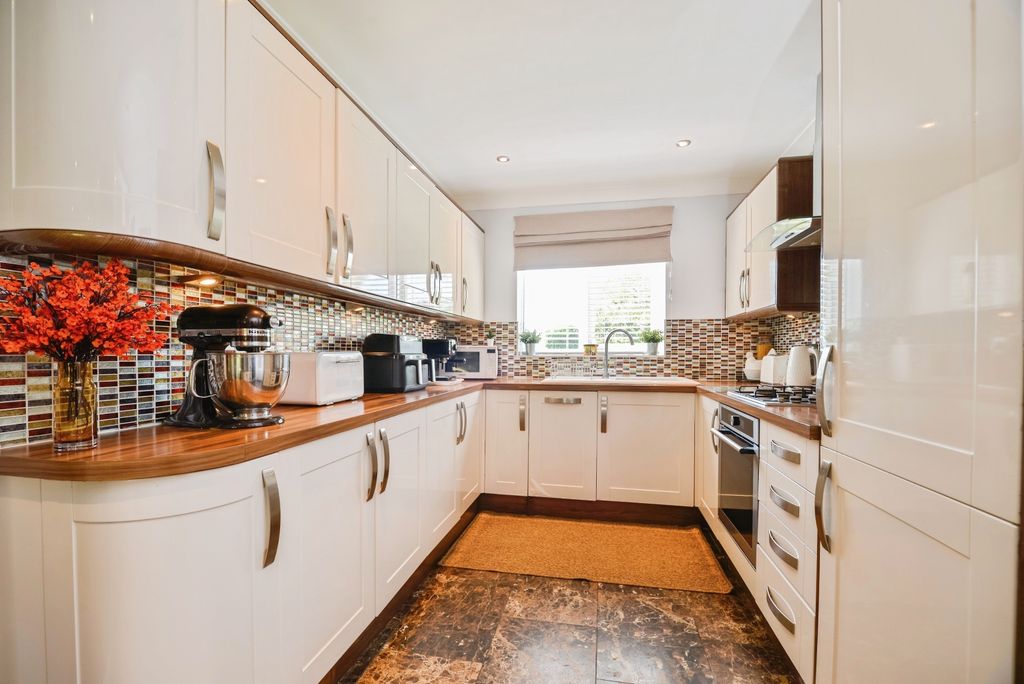 Additional image 6 of 4 bed detached house for salePeirse Close, Bedale DL8