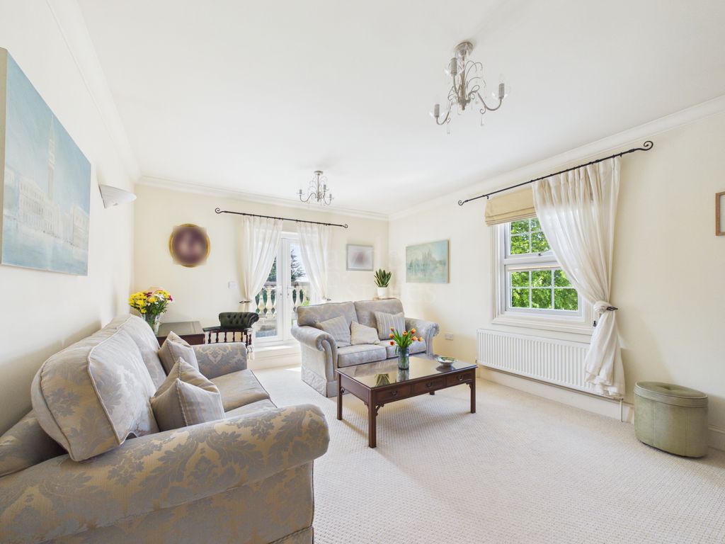 2 bed flat for saleWarstone House, Bewdley DY12 photo 2
