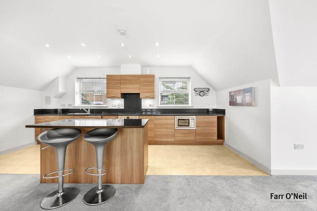 Additional image 4 of 2 bed penthouse for saleHigh Road, Buckhurst Hill IG9