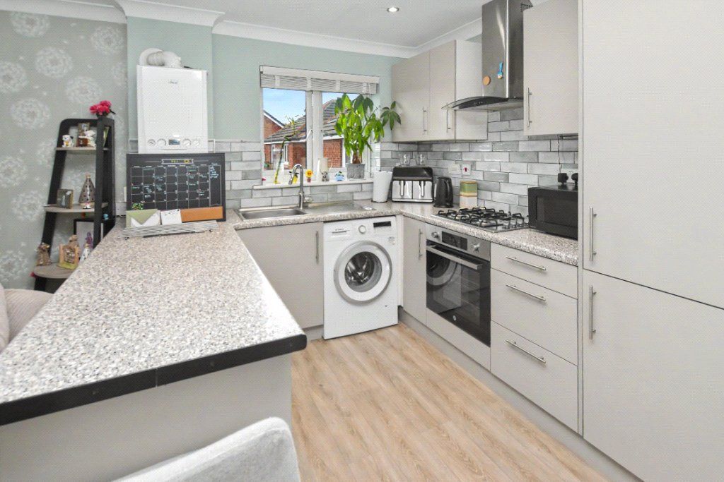 Additional image 3 of 2 bed flat for saleSaxstead Rise, Leeds, West Yorkshire LS12