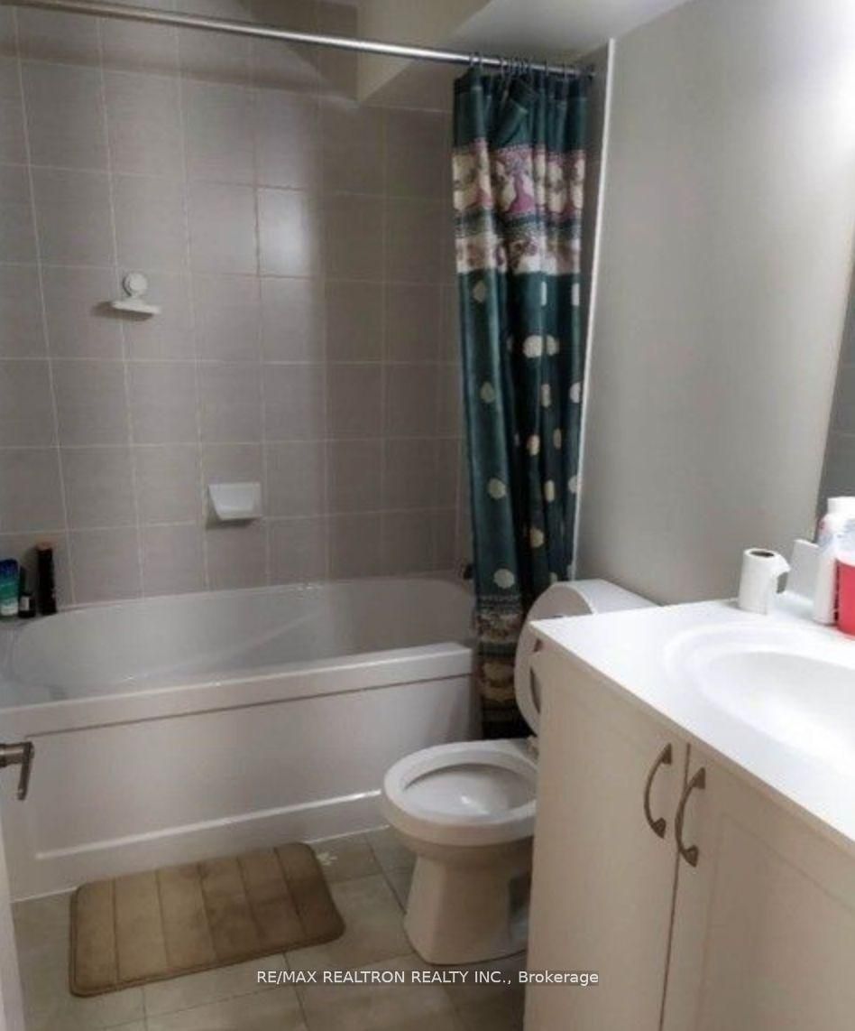 15 Wildflower Way, Toronto, ON, M1E 2T1 photo 4