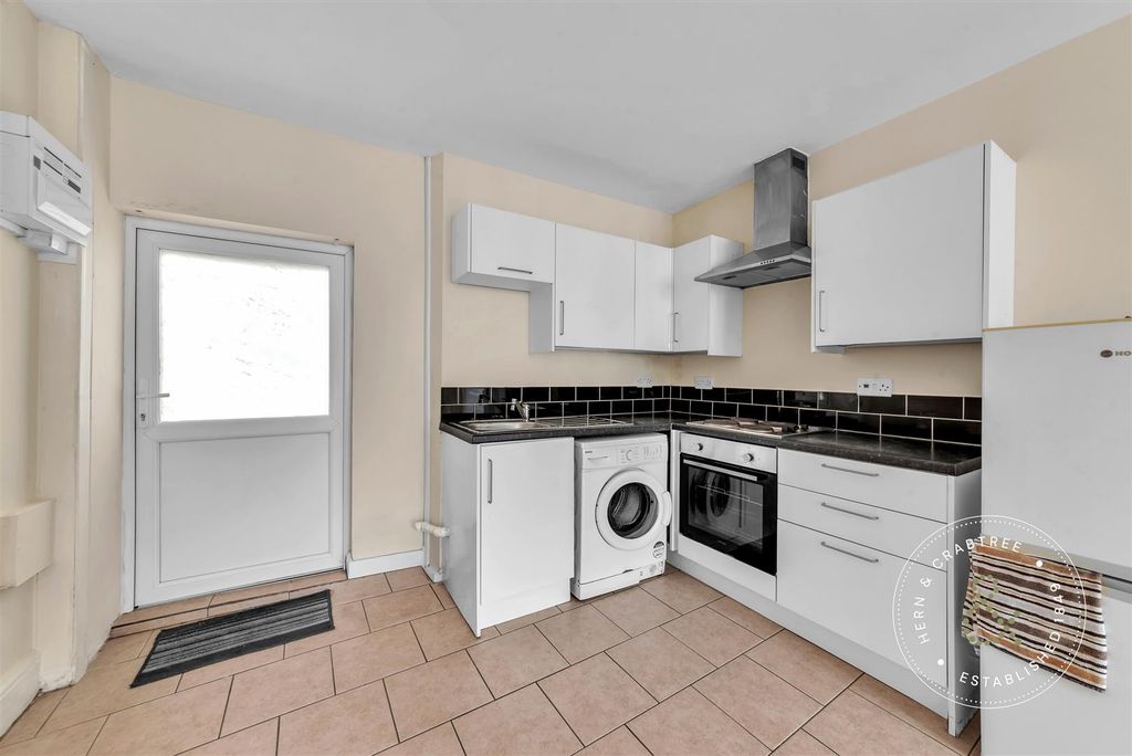 Additional image 6 of 4 bed end terrace house for saleWhitchurch Road, Cardiff CF14