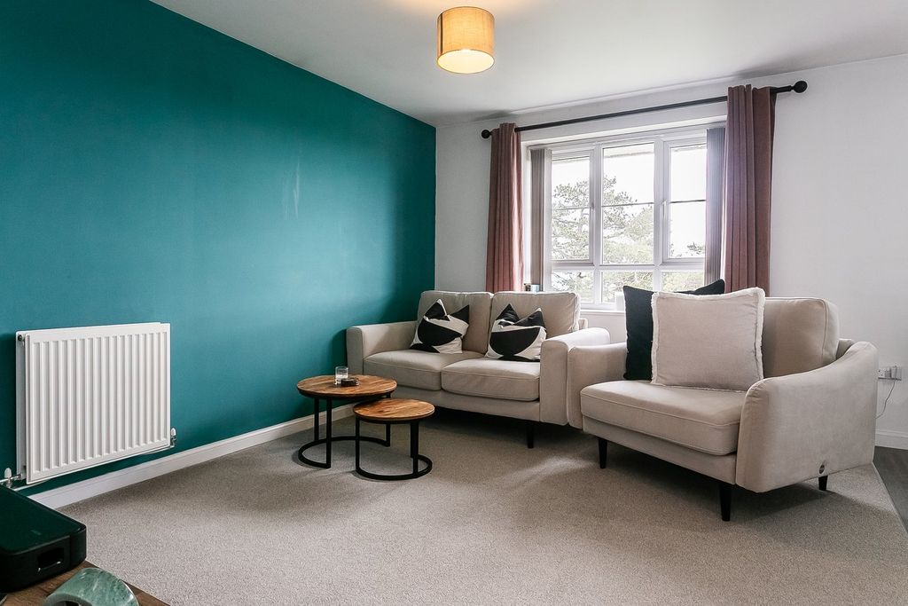 Additional image 6 of 2 bed flat for saleKidlaw Close, Edinburgh EH16