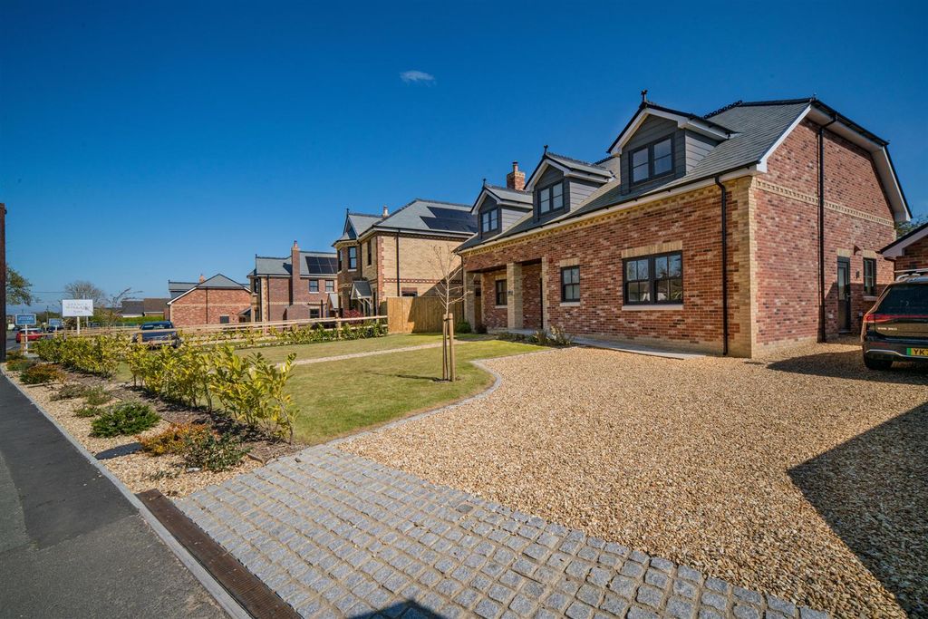 Additional image 26 of 4 bed detached house for saleBembridge, Isle Of Wight PO35