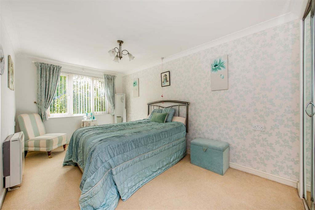 Additional image 11 of 2 bed flat for saleOld Winton Road, Andover SP10