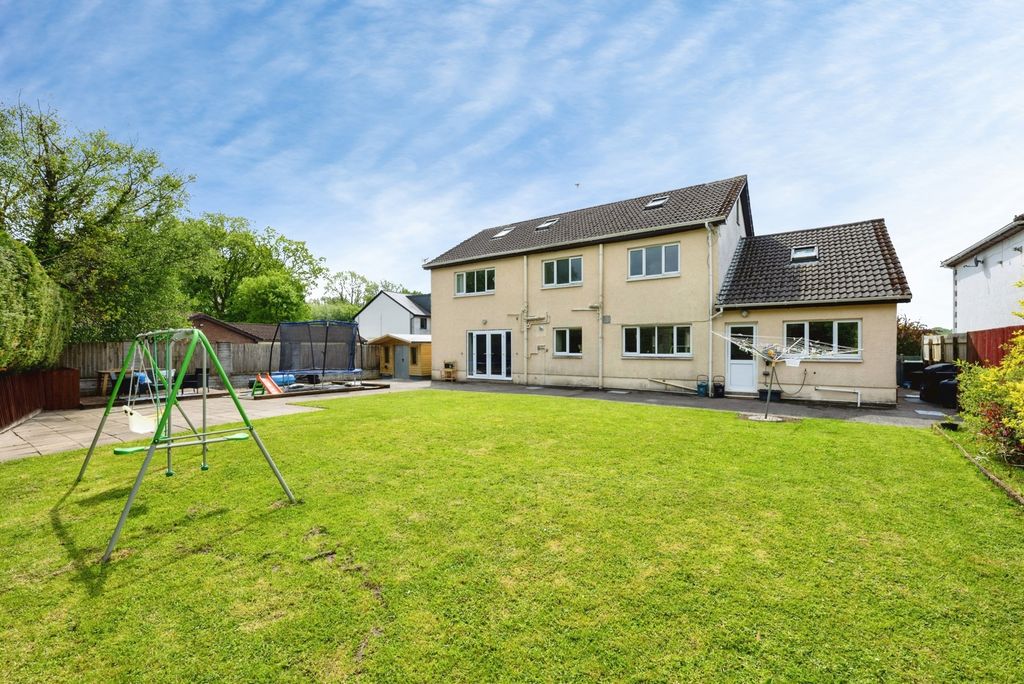 Additional image 2 of 7 bed detached house for saleNewtown Close, Penybanc, Ammanford, Carmarthenshire SA18