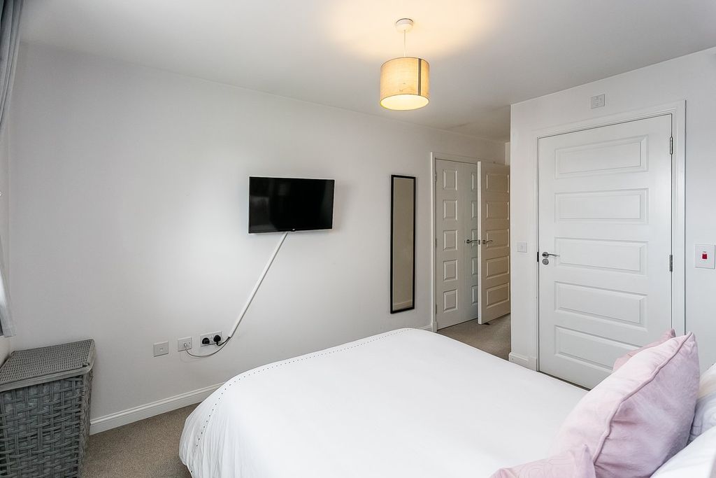 Additional image 14 of 2 bed flat for saleKidlaw Close, Edinburgh EH16