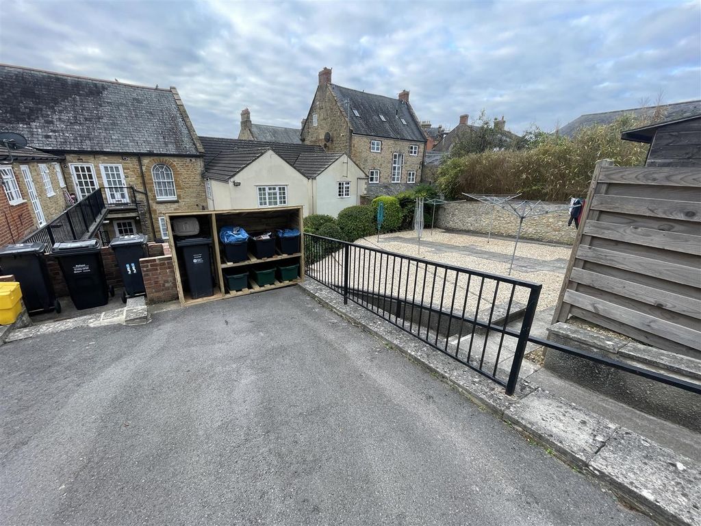 Additional image 5 of 2 bed maisonette for saleEast Street, Crewkerne - Sensible Offers Considered TA18