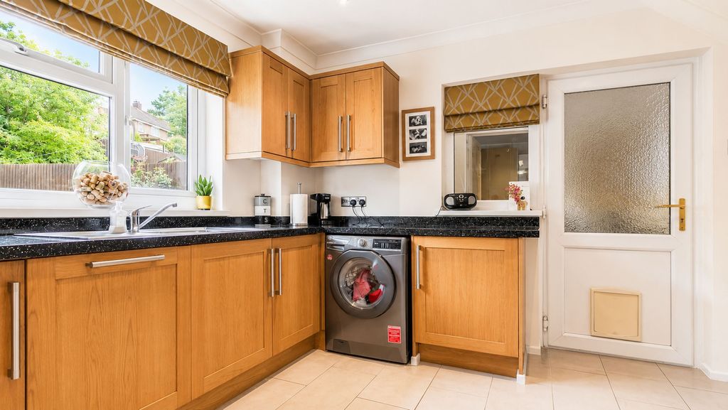 Additional image 7 of 3 bed semi-detached house for saleWordsworth Road, Newport NP19