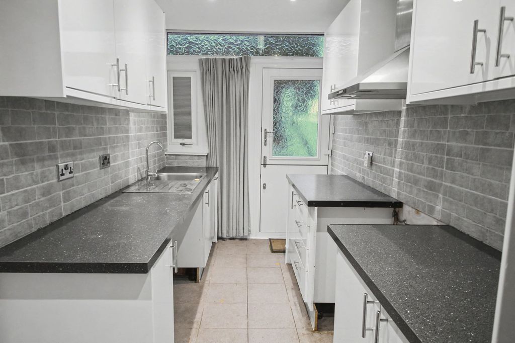 Additional image 6 of 3 bed terraced house for saleNantgarw Road, Caerphilly CF83