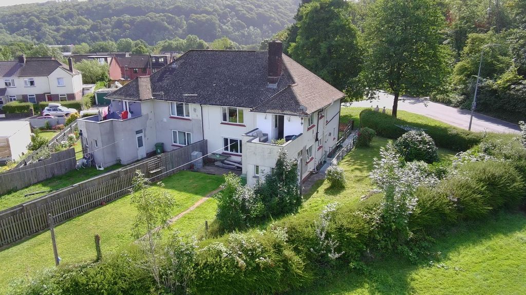 Additional image 18 of 2 bed maisonette for saleGarth Newydd, Gwaelod-Y-Garth, Cardiff CF15