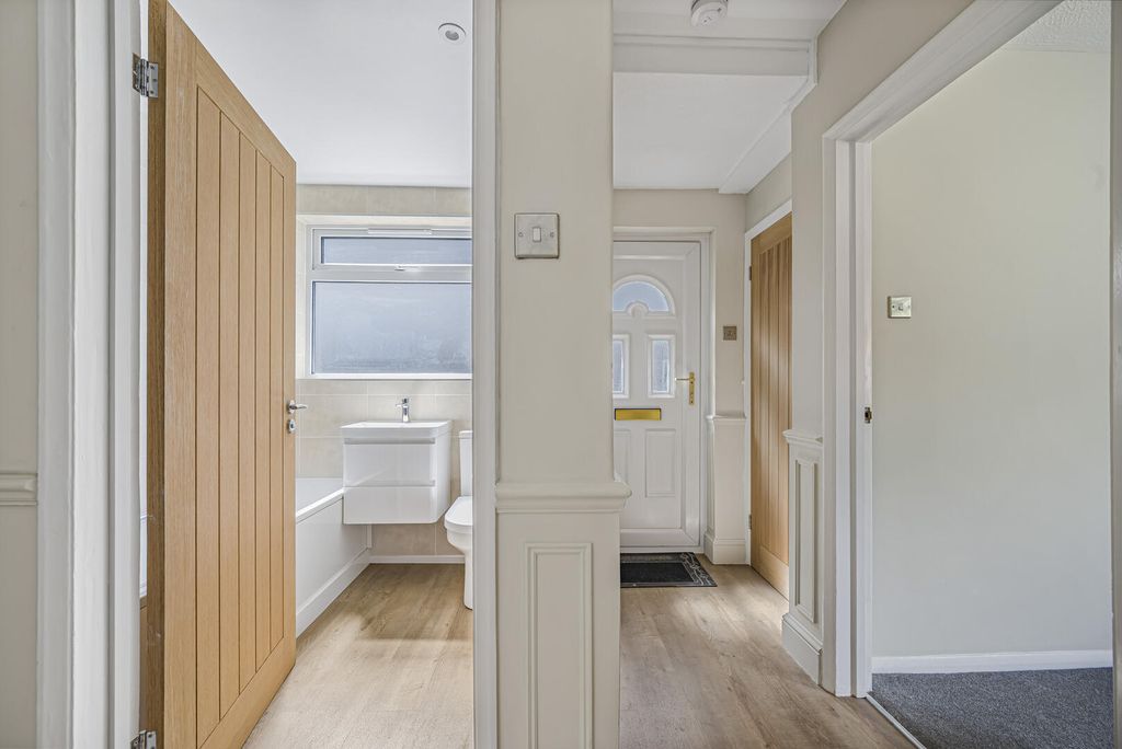 Additional image 12 of 2 bed maisonette for saleMurchison Avenue, Bexley DA5