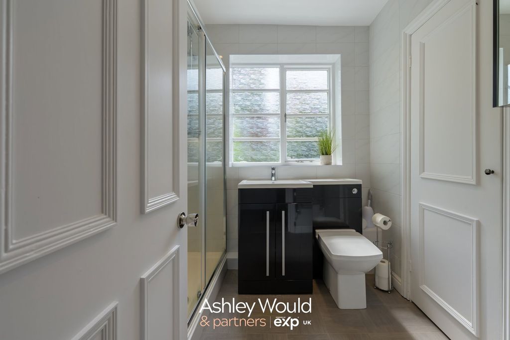 Additional image 12 of 2 bed flat for salePark Lane, Bewdley DY12