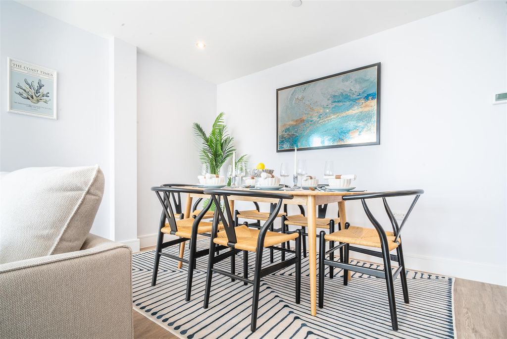 Additional image 21 of 2 bed flat for saleBreakwater Way, Sandown PO36