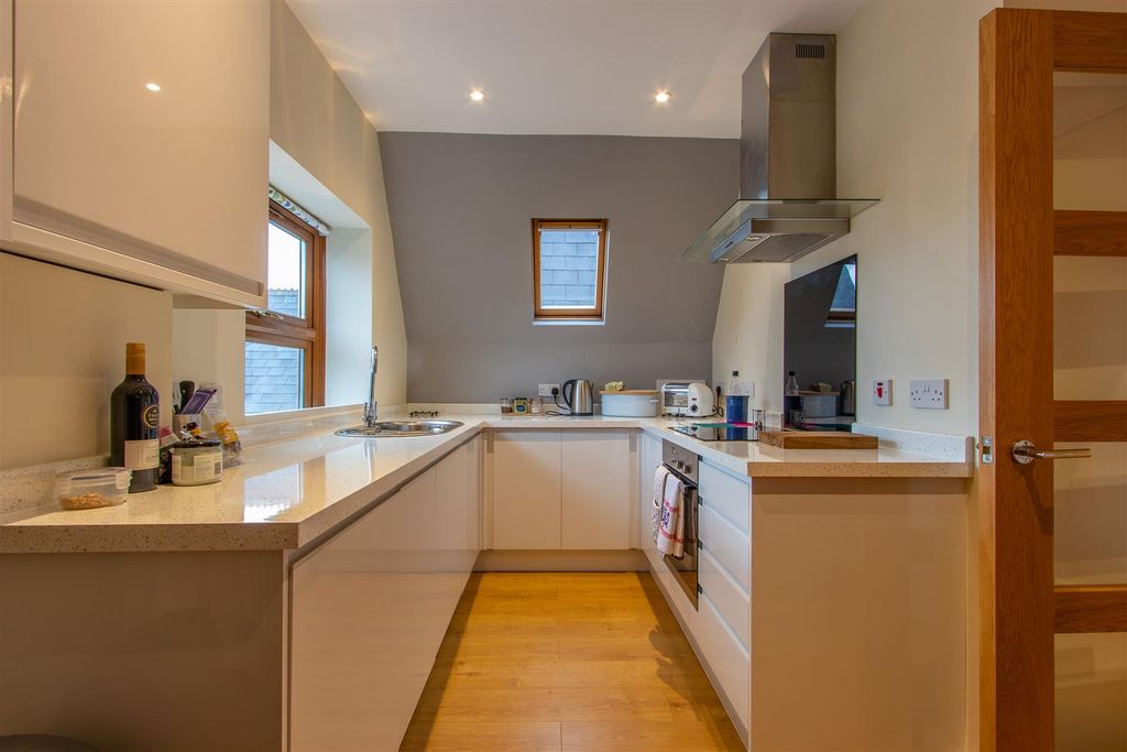 Additional image 5 of 1 bed flat for saleCathedral Road, Pontcanna, Cardiff CF11